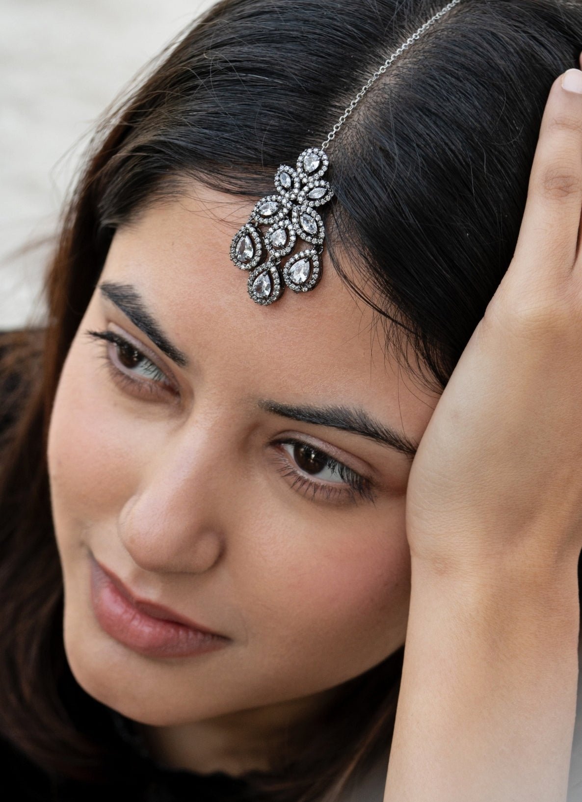 Silver Victorian style maang tikka by Do Taara for reception guest look