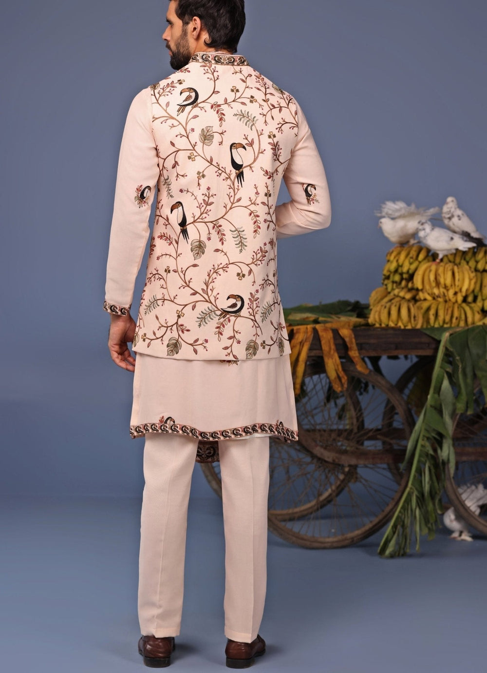 Soft Pink Kurta Pant Set with Thread Embroidered Jacket Kalpraag - Fabilicious Fashion