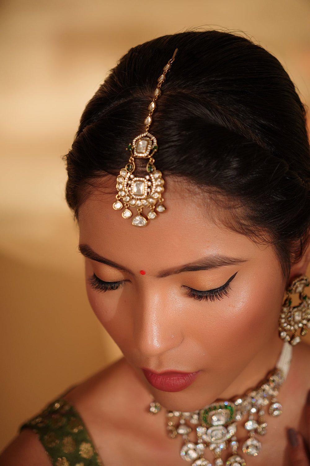 Two Tone Kundan Polki Drop Choker Set With Maang Tikka Zevar by Geeta - Fabilicious Fashion