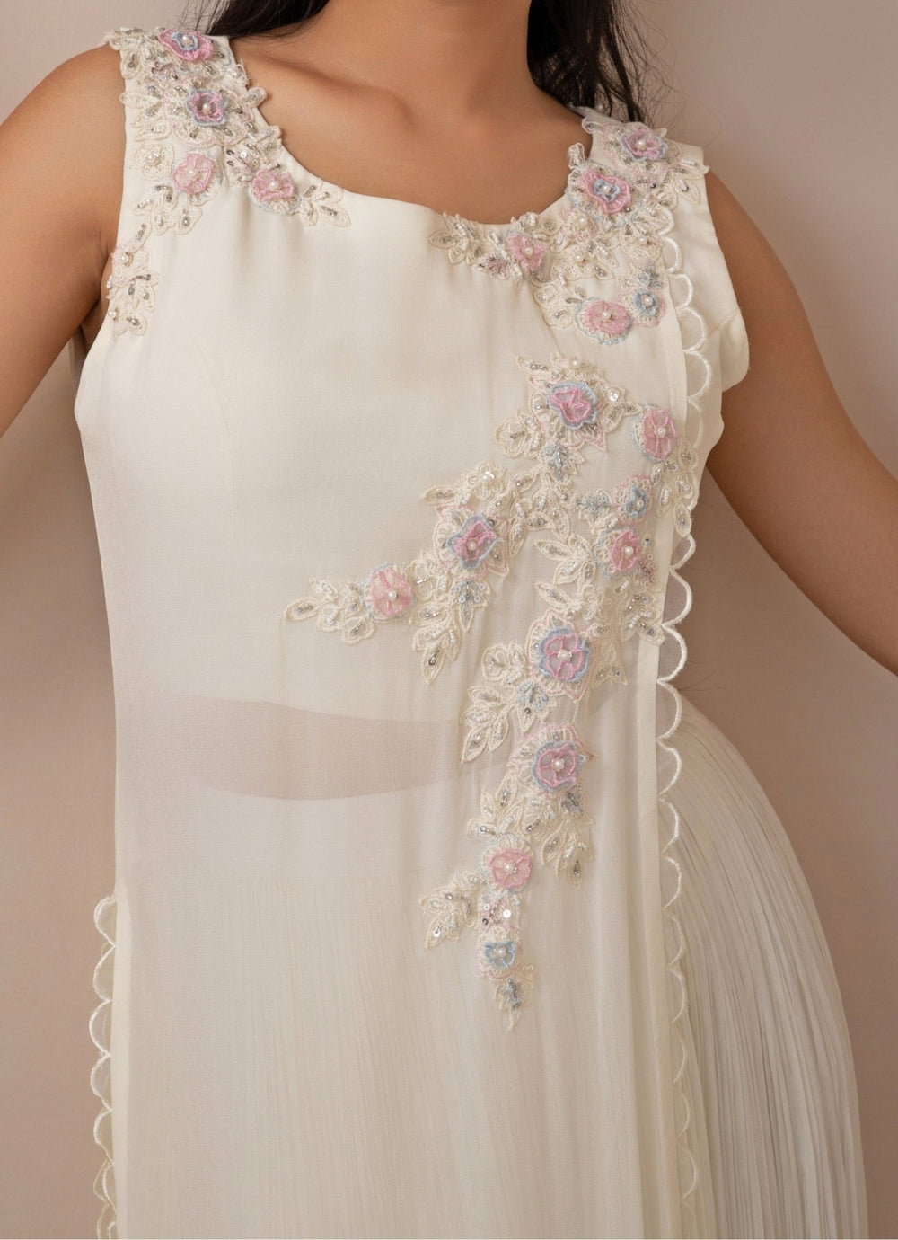 White Chiffon Pleated Pant Set With Embroidered Tunic Smriti - Fabilicious Fashion