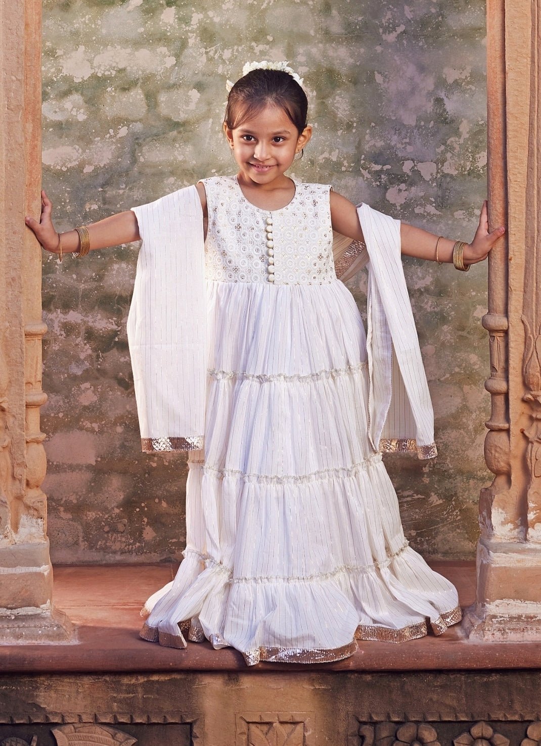 White Cotton Anarkali With Dupatta Chotibuti - Fabilicious Fashion