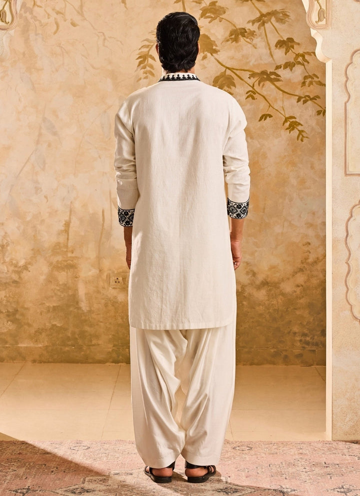 White Embroidered Linen Kurta Set Nitika Gujral - Men - Fabilicious Fashion