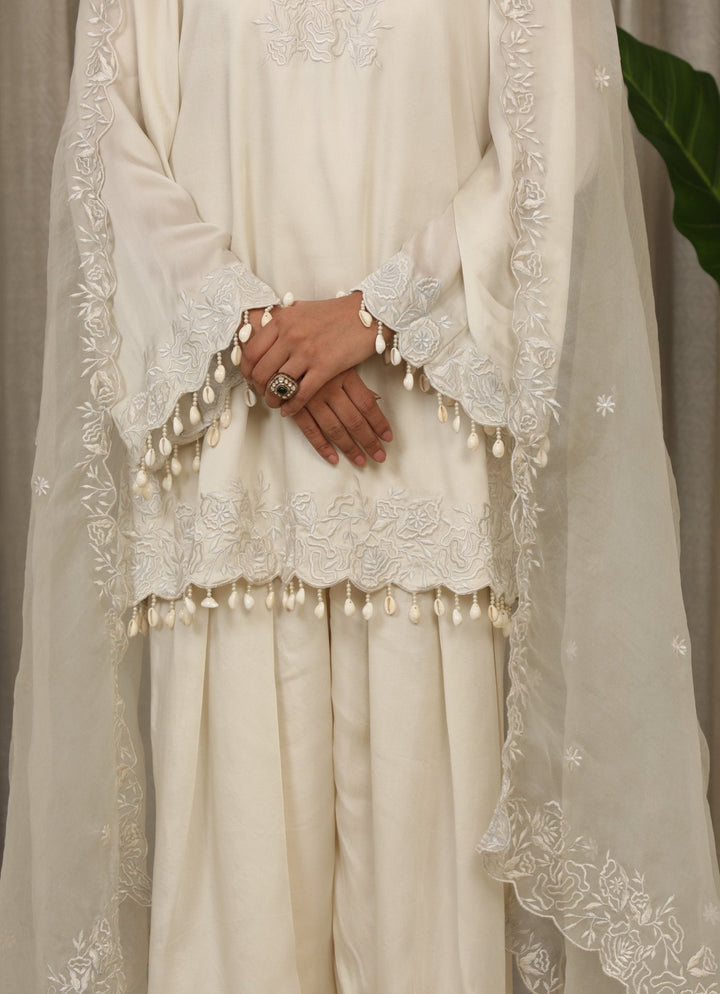 White Embroidered Satin Kurta Salwar Set Esha Koul - Fabilicious Fashion