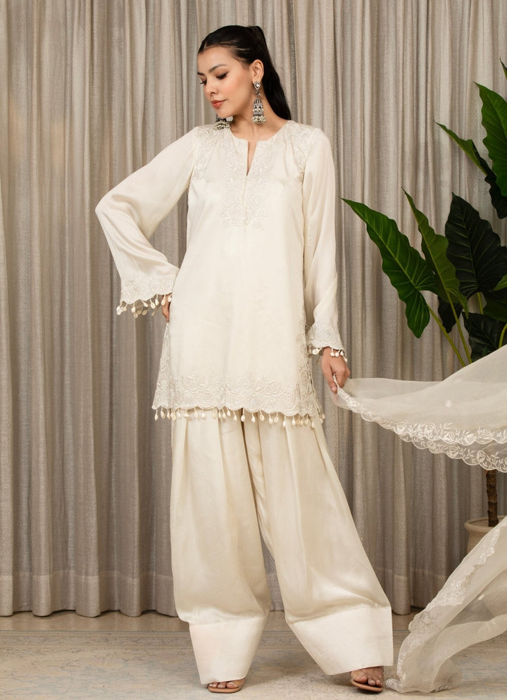White Embroidered Satin Kurta Salwar Set Esha Koul - Fabilicious Fashion