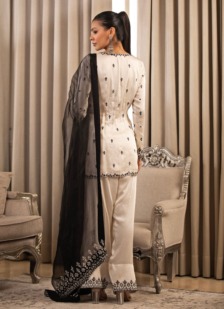 White Embroidered Satin Kurta Salwar Set Esha Koul - Fabilicious Fashion