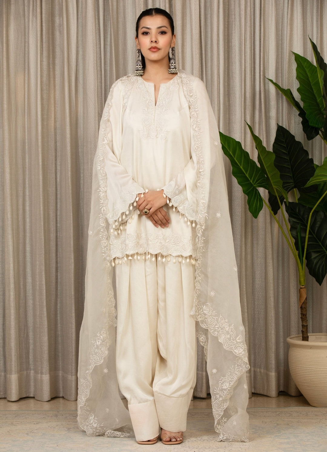 White Embroidered Satin Kurta Salwar Set Esha Koul - Fabilicious Fashion