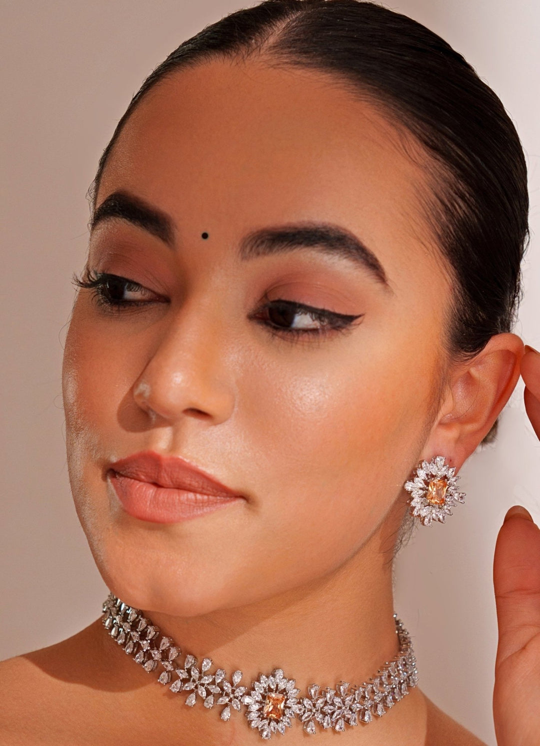 White Finish Diamond Choker Set With Peach Stone Zevar by Geeta - Fabilicious Fashion