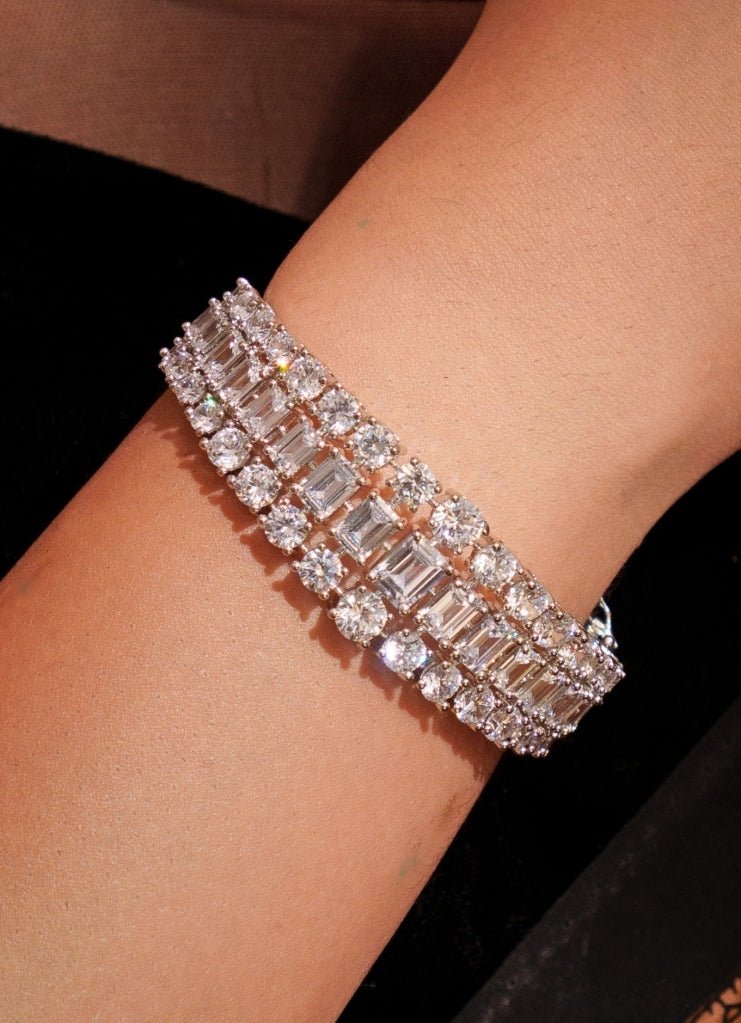 White Finish Diamond Stone Openable Kada Zevar by Geeta - Fabilicious Fashion