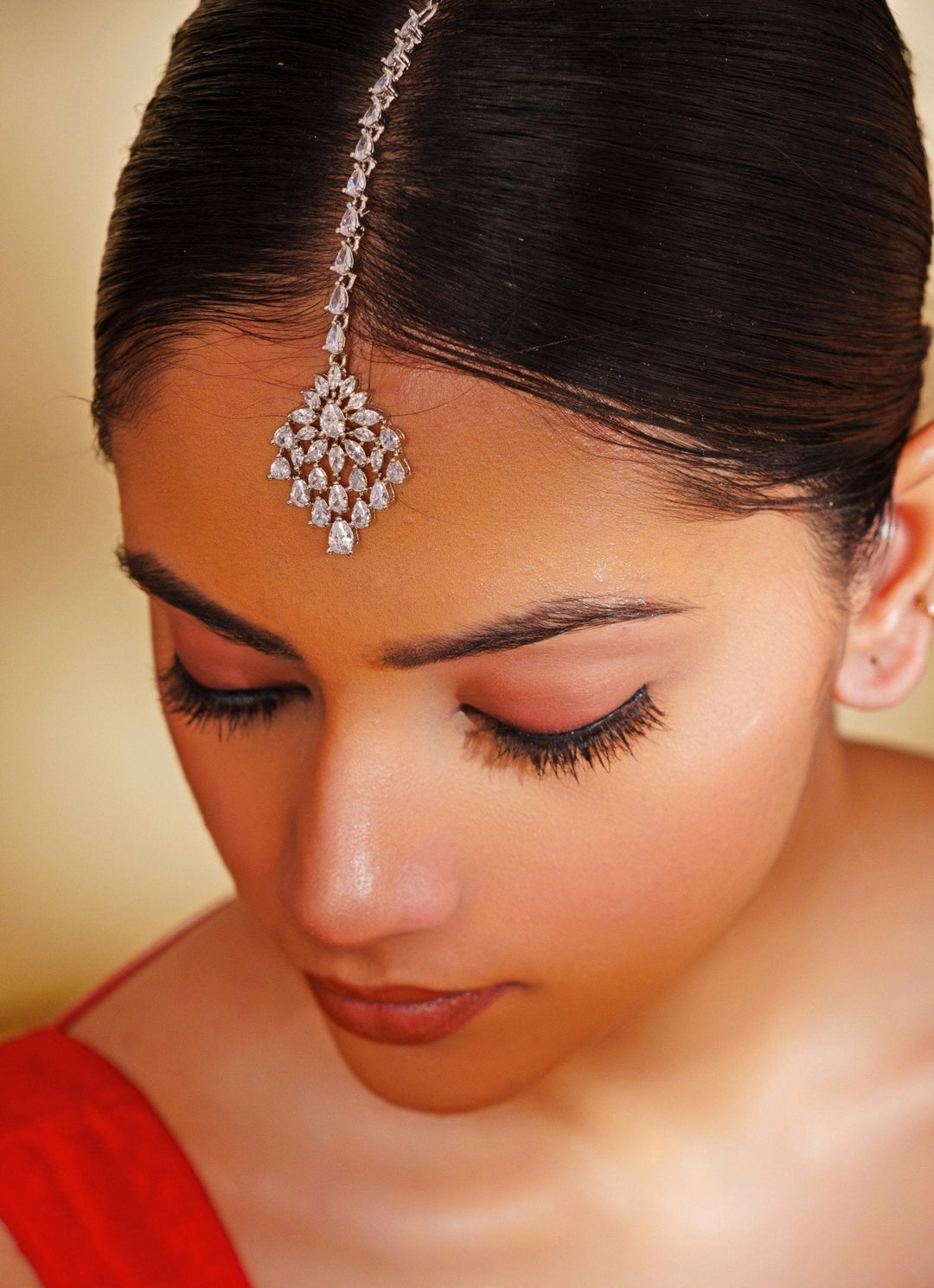 White Finish Diamond Studded Maang Tikka Zevar by Geeta - Fabilicious Fashion