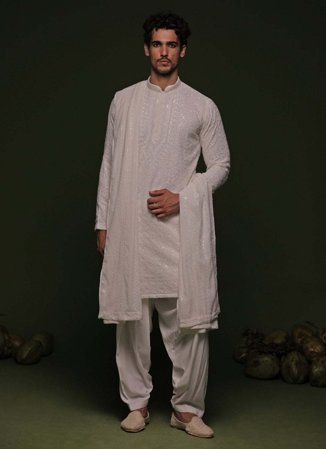 White Geometric Kurta Patiala Pant Set With Dupatta Kalpraag - Fabilicious Fashion