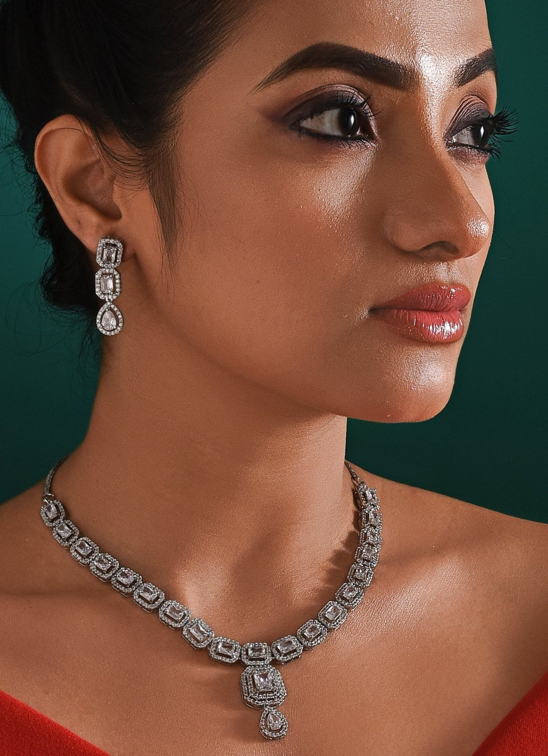 White Gold Plated Zircon Necklace Set Zaza By Somya - Fabilicious Fashion