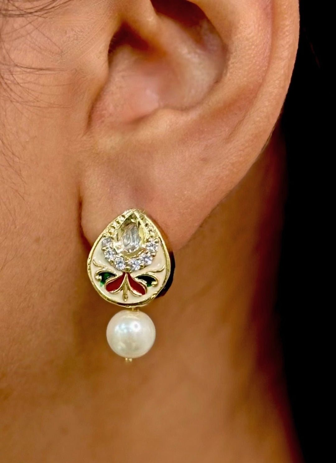 Naymee White Pearl Drop Choker SetFabilicious Fashion