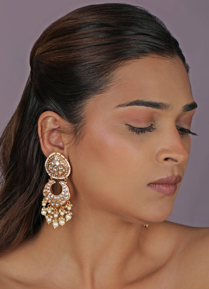 White Pearl Matte Gold Necklace Set Riana Jewellery - Fabilicious Fashion