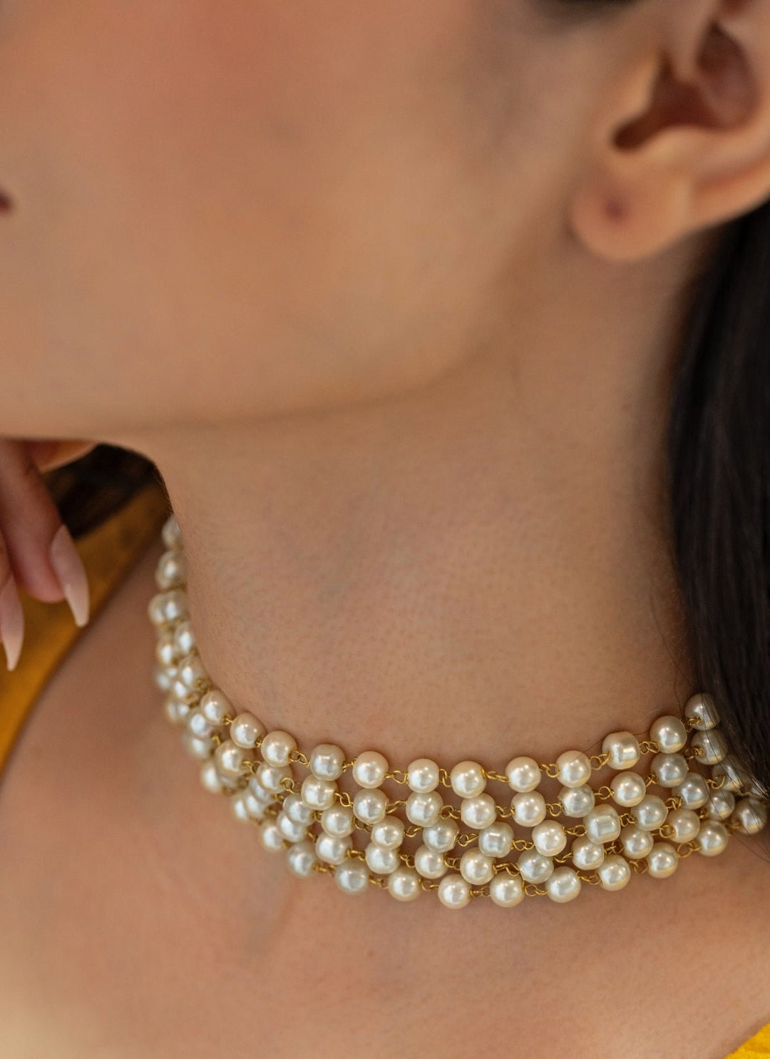 Do Taara White Pearls Choker NecklaceFabilicious Fashion