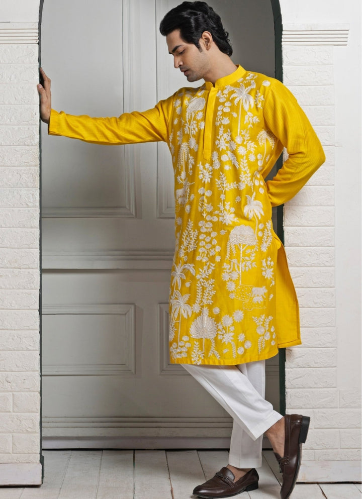 Yellow Chanderi Embroidered Kurta Pant Set Smriti - Fabilicious Fashion