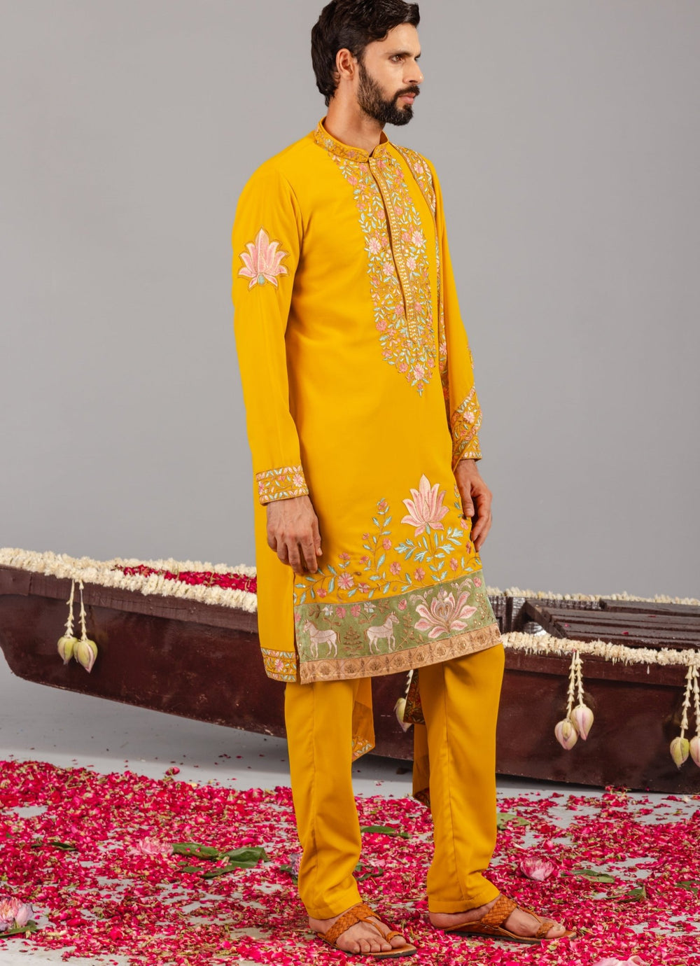 Yellow Embroidered Georgette Kurta Pant Set Kalpraag - Fabilicious Fashion