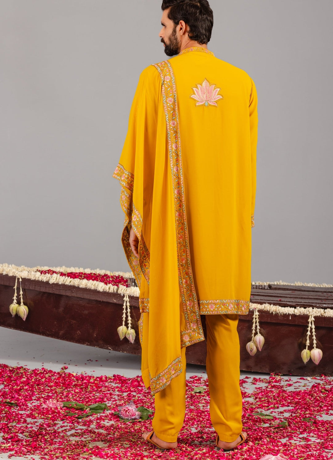 Yellow Embroidered Georgette Kurta Pant Set Kalpraag - Fabilicious Fashion