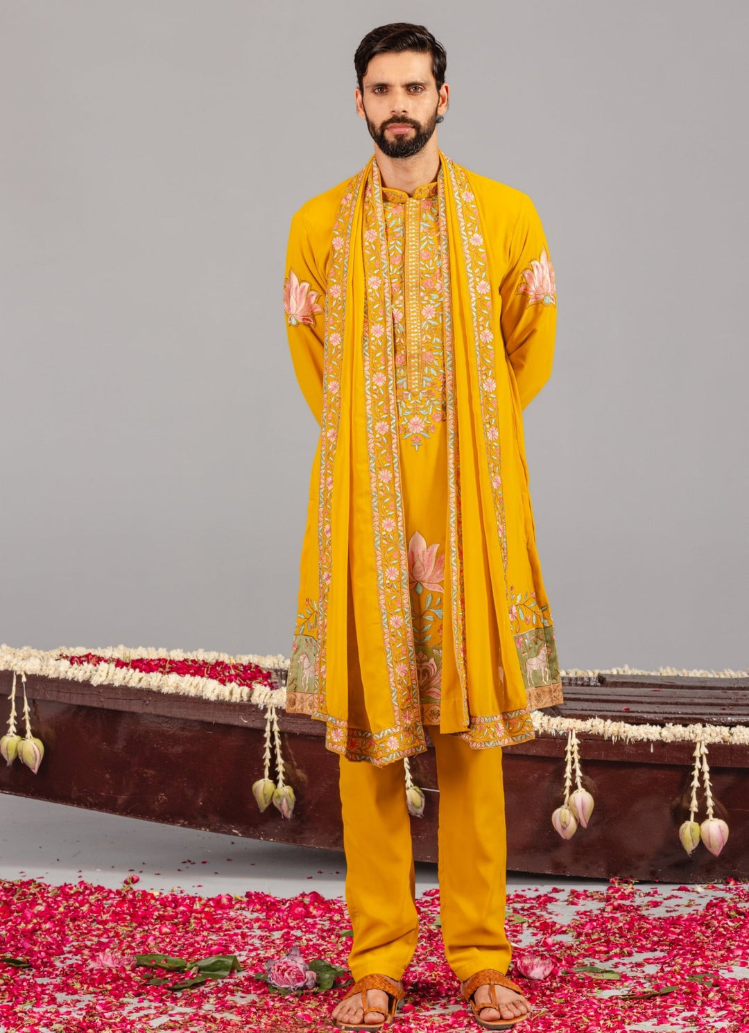 Yellow Embroidered Georgette Kurta Pant Set Kalpraag - Fabilicious Fashion