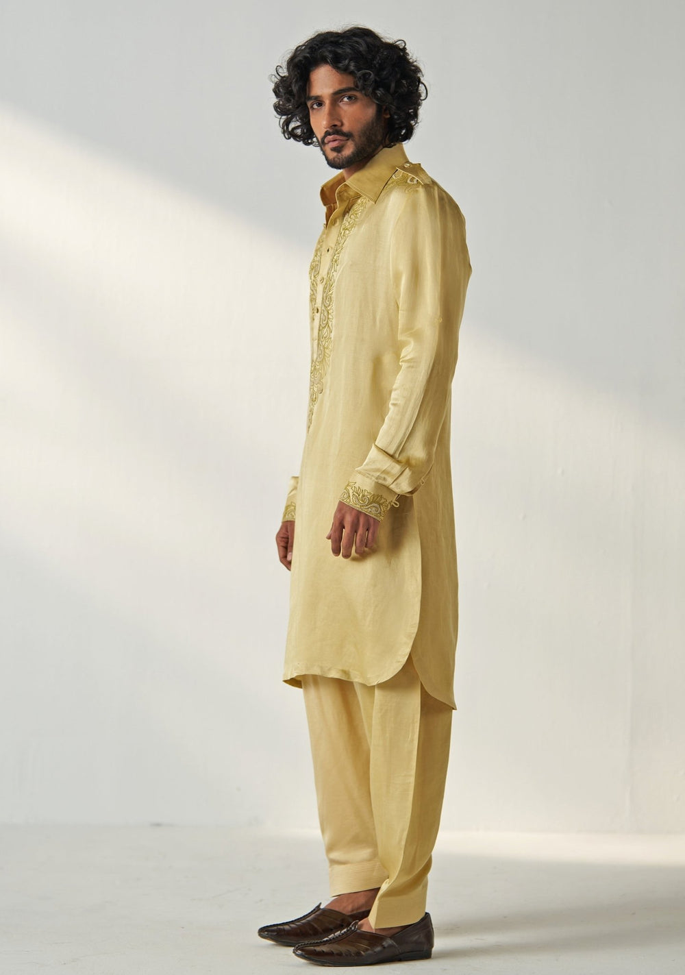 Yellow Embroidered Pathani Kurta Set Studio Bagechaa - Men - Fabilicious Fashion