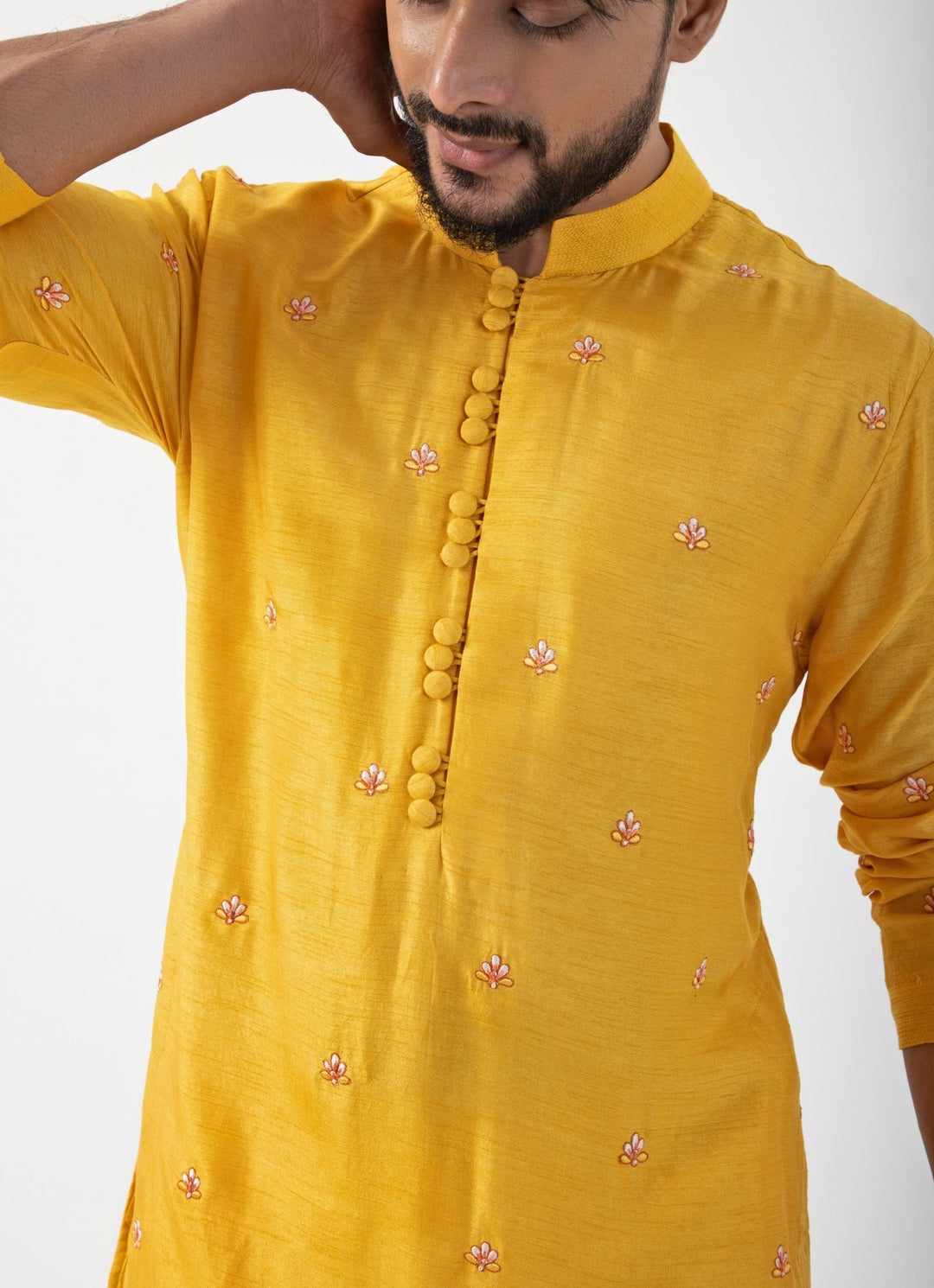 Yellow Embroidered Silk Kurta Pant Set Smriti - Fabilicious Fashion