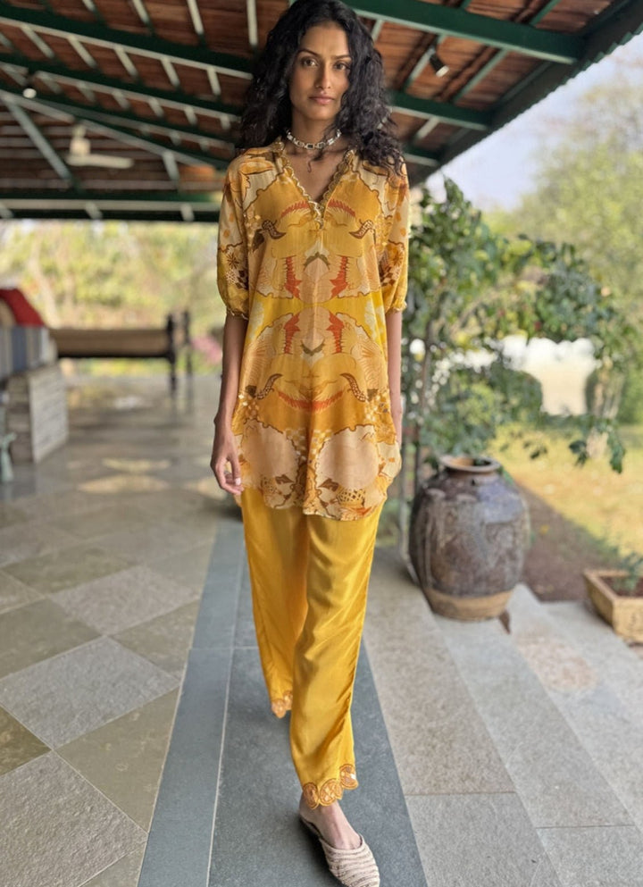 Yellow Printed Kurta Pant Set Basil Leaf - Fabilicious Fashion