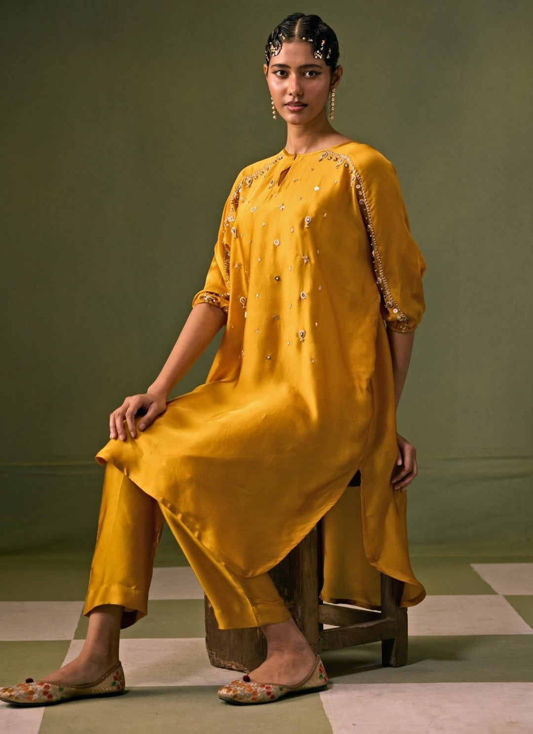Prahnaaya Yellow Satin Kurta Pants SetFabilicious Fashion