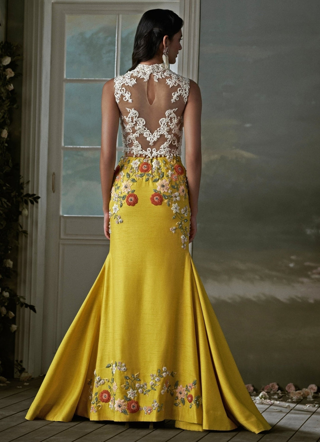 Yellow Taffeta Silk Mermaid Skirt With Ivory Corset Nitika Gujral - Fabilicious Fashion