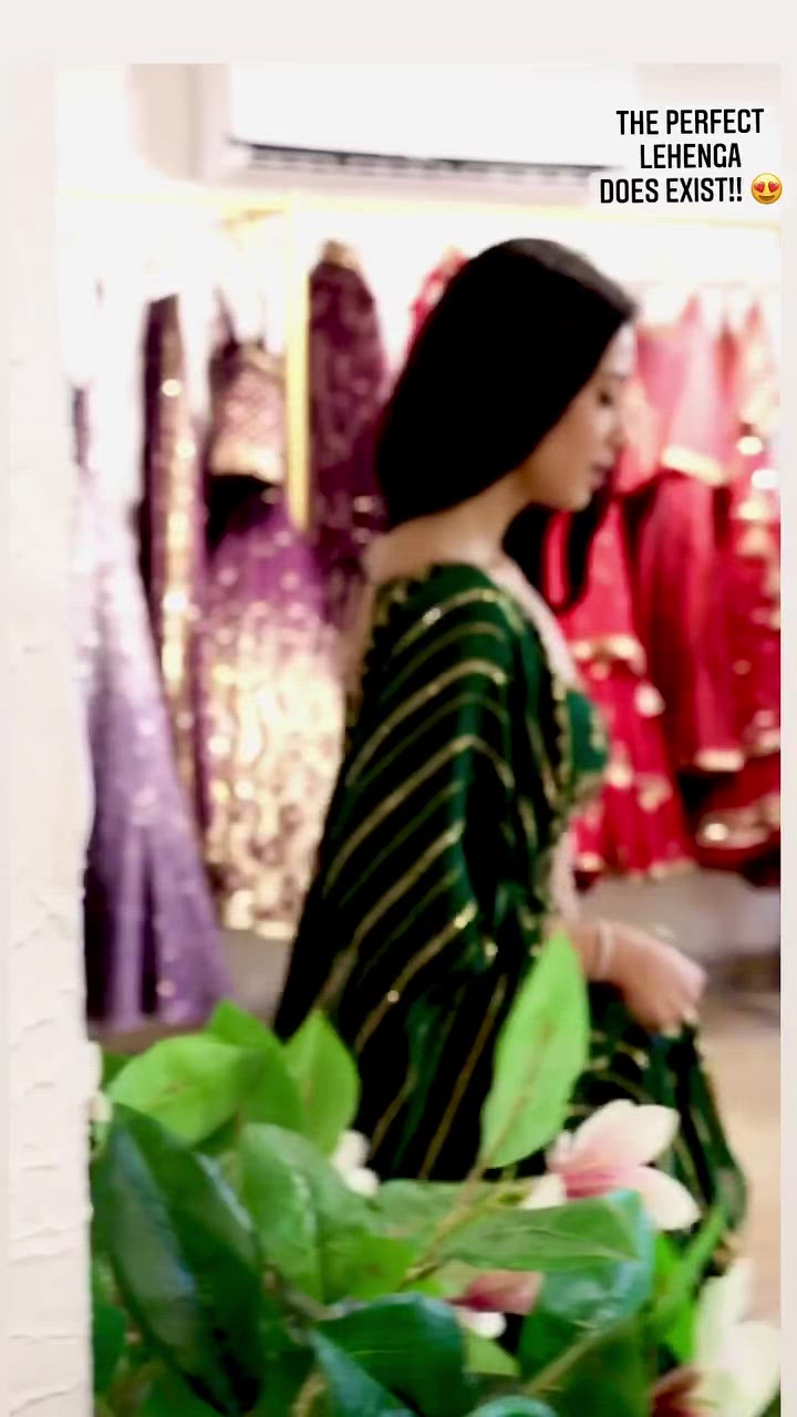 Mastaani Emerald Green Sequinned Lehenga Set
