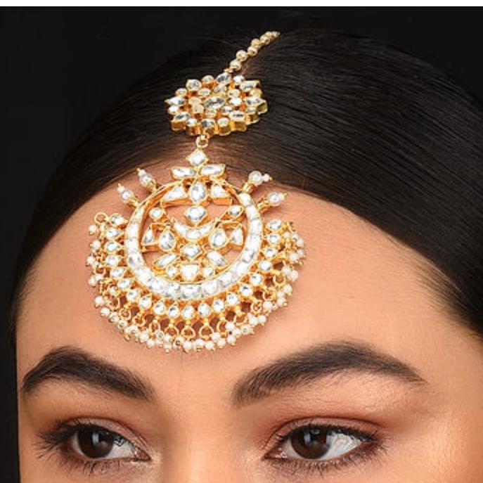 Maang tikka pearl discount