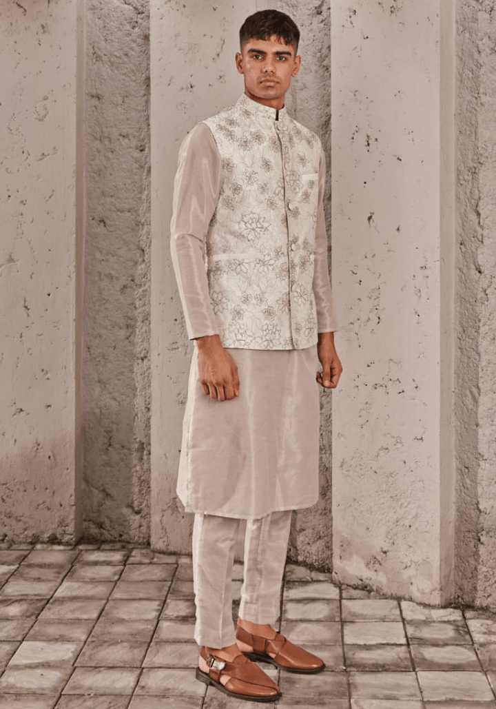 Beige Gold Embroidered Bandi Kurta Set Nidhika Shekhar - Men - Fabilicious Fashion