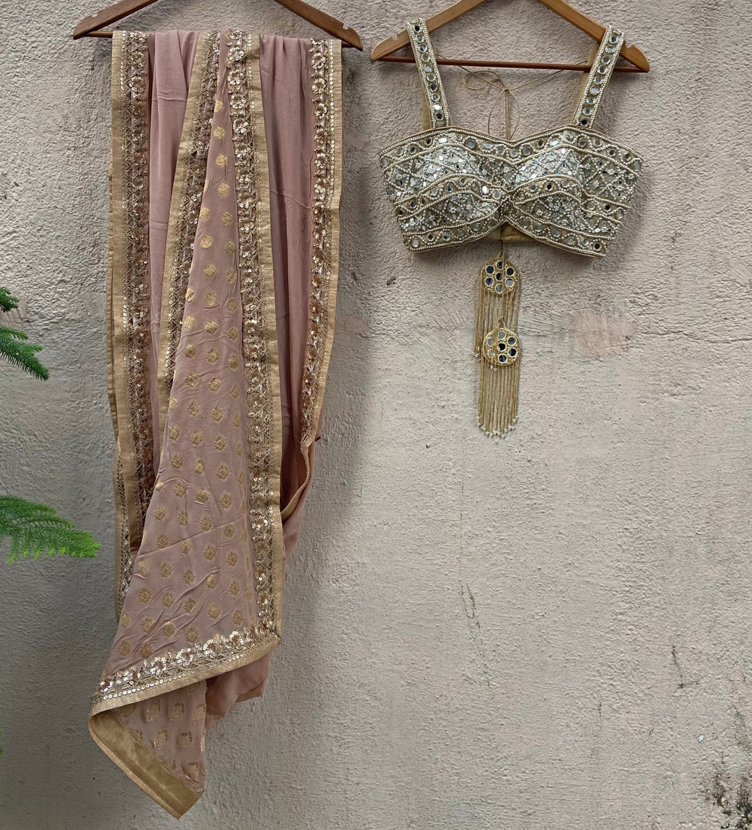 Beige Gold Georgette Saree Set Priti Sahni - Fabilicious Fashion