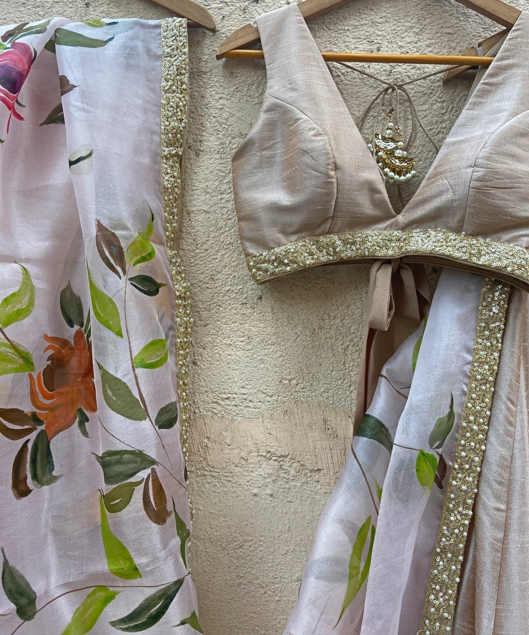 Beige lehenga With Hand Painted Dupatta Priti Sahni - Fabilicious Fashion
