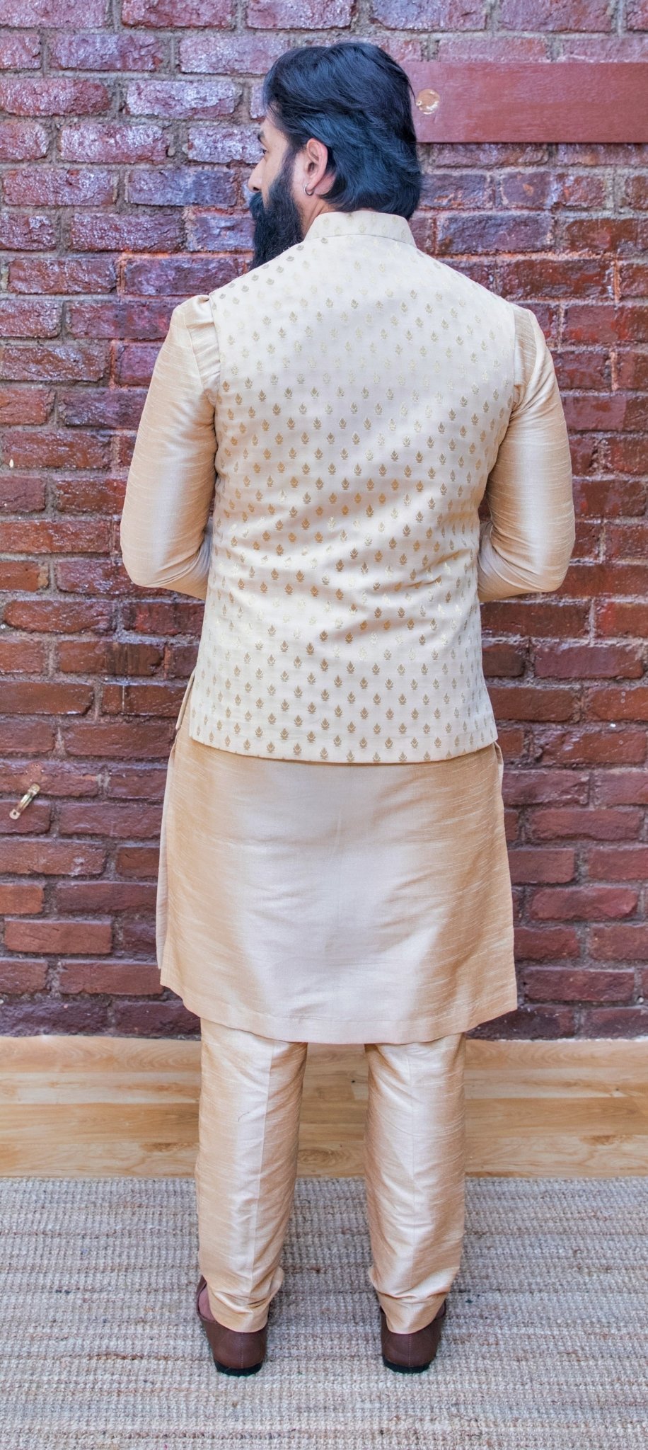 Beige Silk Kurta Vest And Pant Set Priti Sahni - Men - Fabilicious Fashion