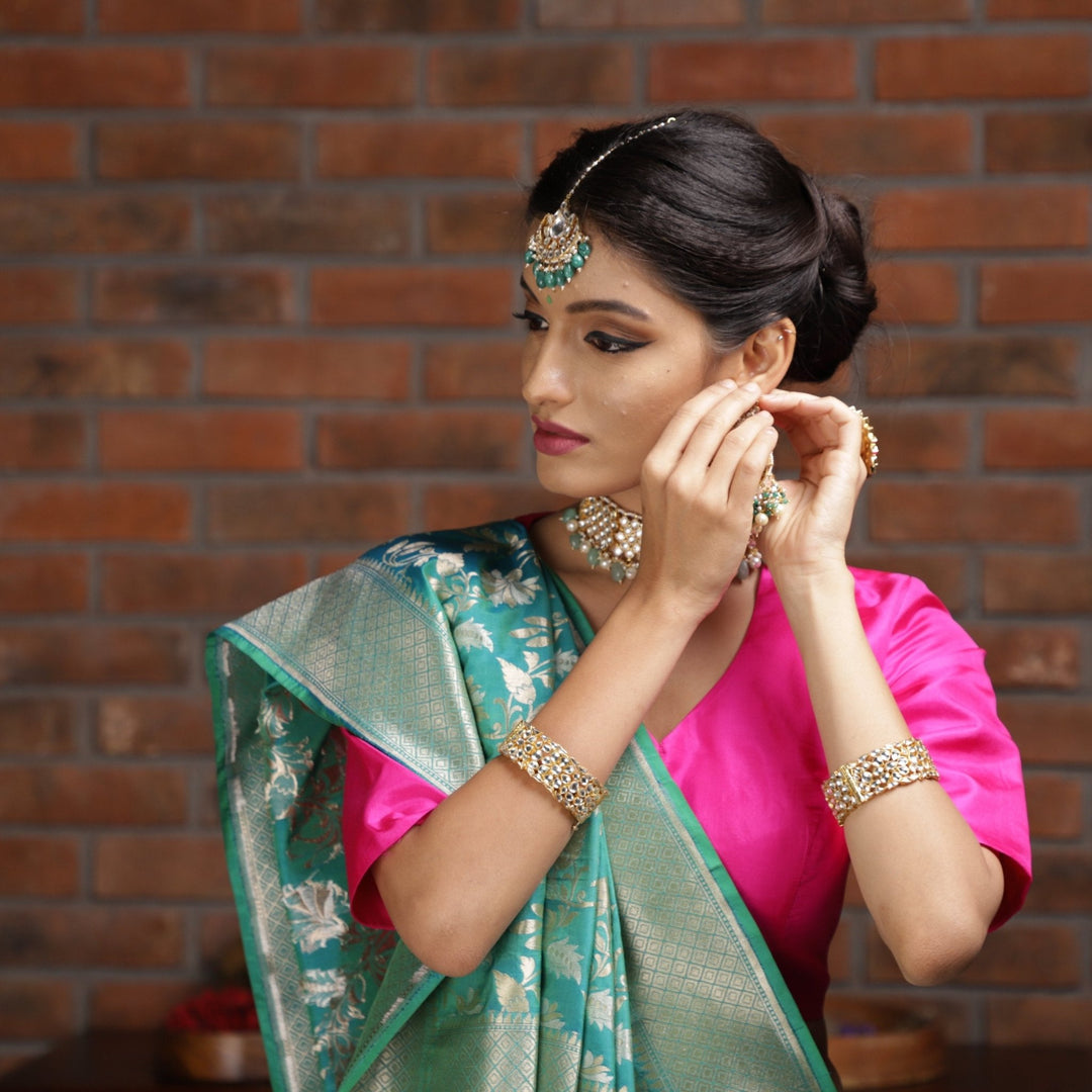 Big Stone Maang Tikka In Green Riana by Shikha Jindal - Fabilicious Fashion