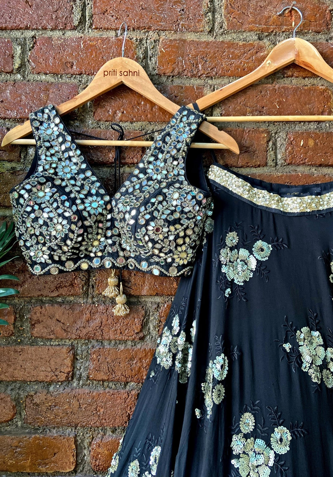 Black And Gold Mirrorwork Embroidered Lehenga Priti Sahni - Fabilicious Fashion