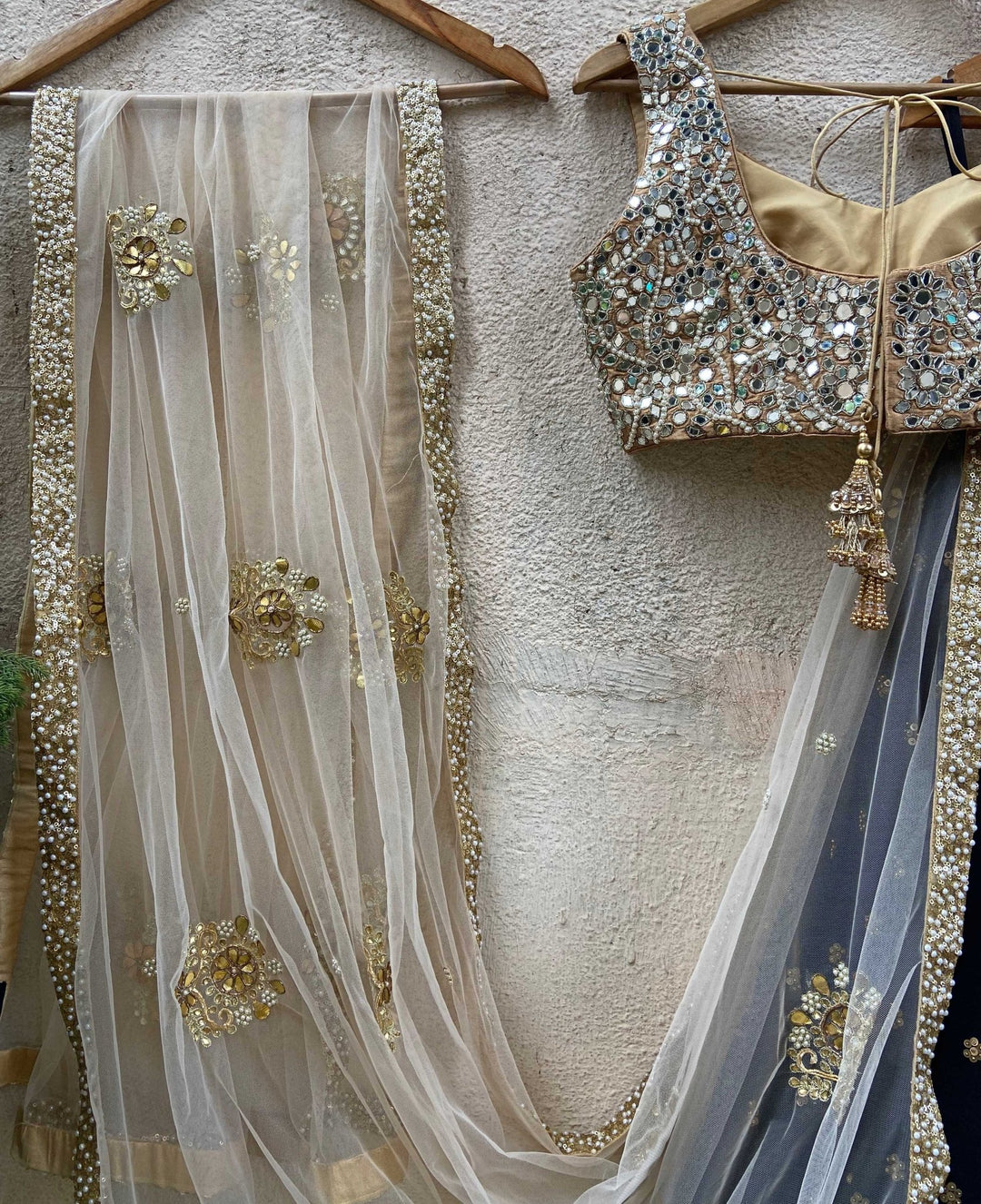 Black and Nude Gold Embroidered Lehenga Set Priti Sahni - Fabilicious Fashion