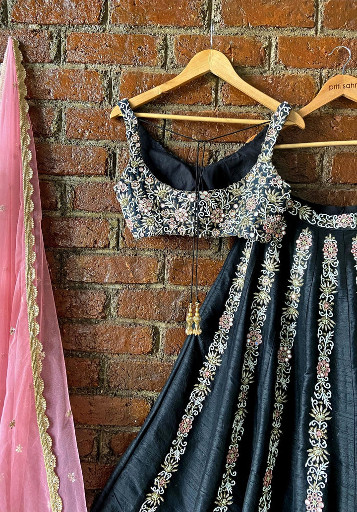 Black Floral Embroidered Lehenga Priti Sahni - Fabilicious Fashion