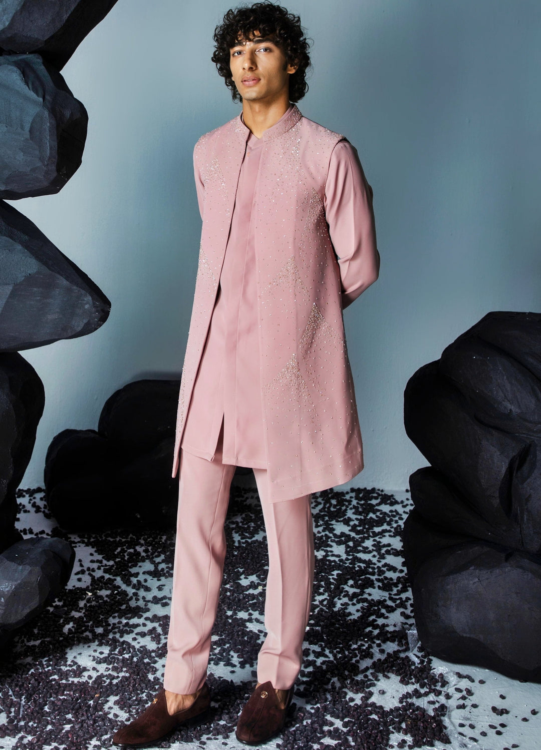 Blush Pink Embellished Shrug Set With Kurta Contrast By Parth - Fabilicious Fashion