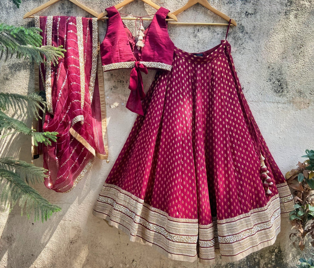 Burgundy Lehenga Set With Embellished Dupatta Priti Sahni - Fabilicious Fashion