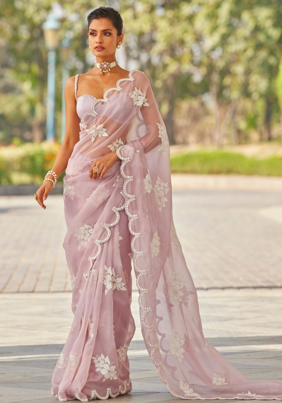Dusty Lilac Applique Organza Saree Vvani by Vani Vats - Fabilicious Fashion