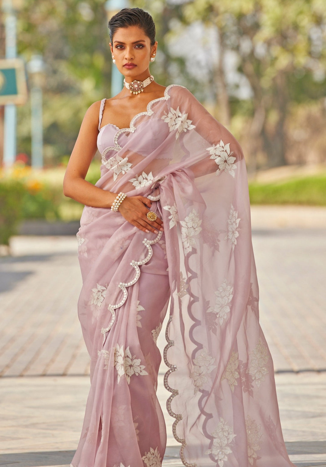 Dusty Lilac Applique Organza Saree Vvani by Vani Vats - Fabilicious Fashion