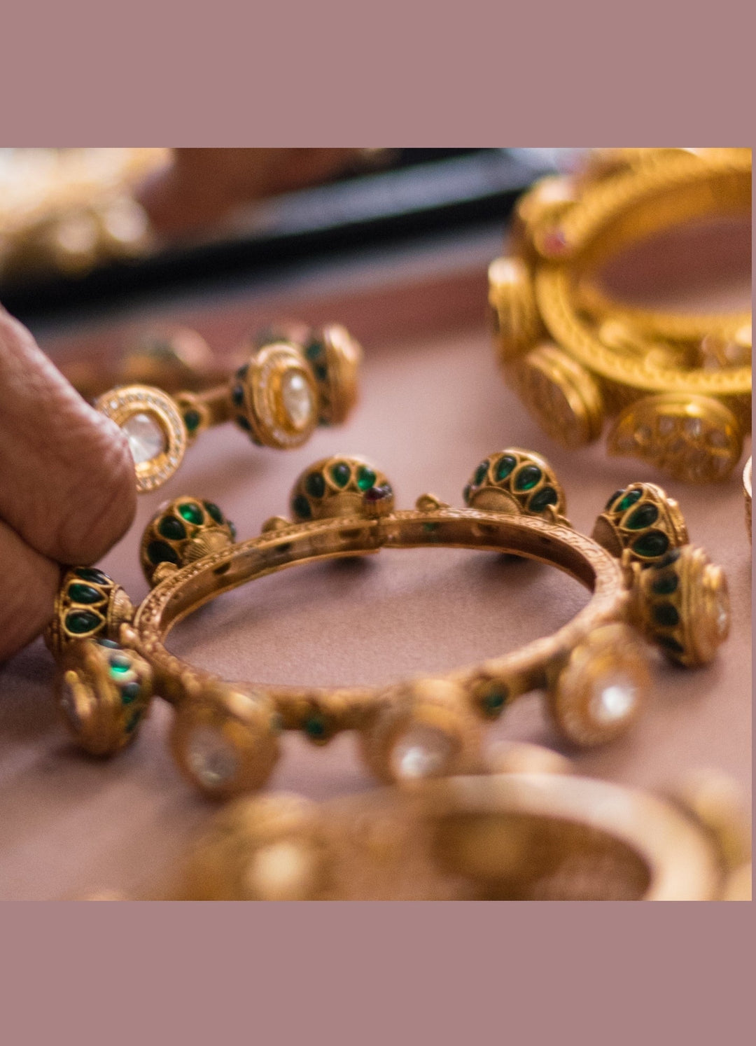 Emerald Floral Pattern Kundan Kada Set Zevar By Geeta - Fabilicious Fashion
