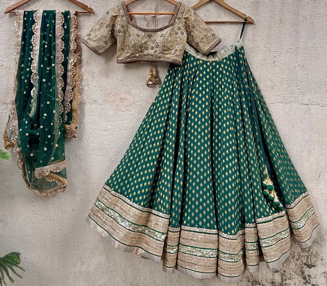 Emerald Green and Vintage Gold Set Priti Sahni - Fabilicious Fashion