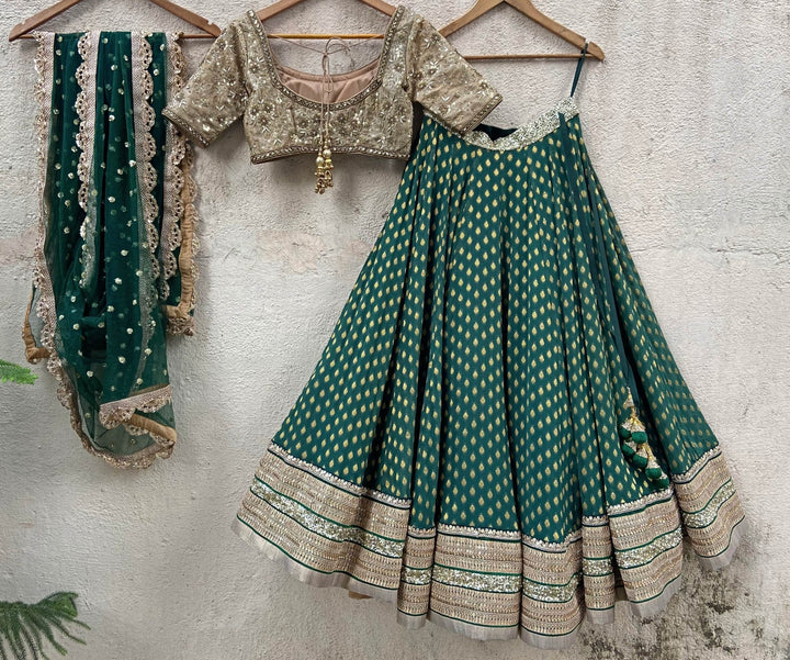 Emerald Green and Vintage Gold Set Priti Sahni - Fabilicious Fashion