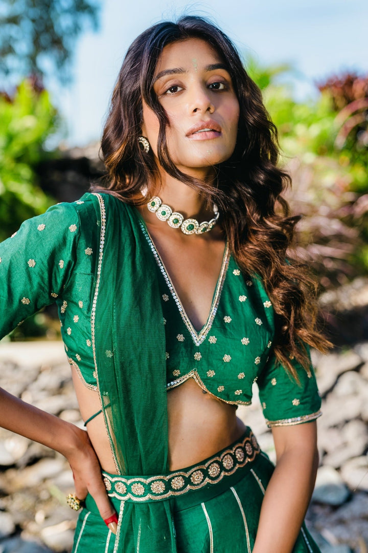 Emerald Green Embellished Chanderi Lehenga Set With Belt And Net Dupatta Redpine - Fabilicious Fashion