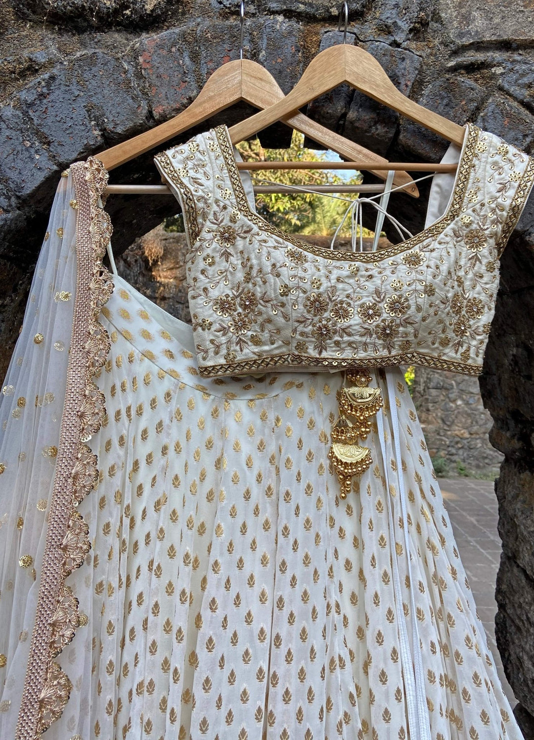 Ethereal Ivory Embroidered Lehenga Set Priti Sahni - Fabilicious Fashion