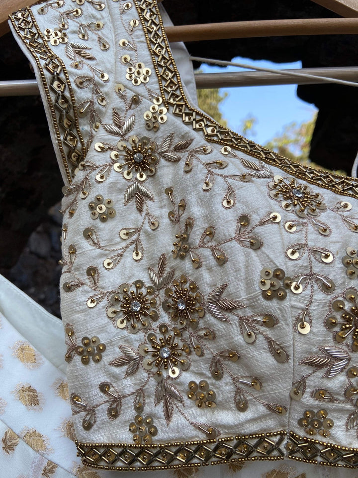 Ethereal Ivory Embroidered Lehenga Set Priti Sahni - Fabilicious Fashion
