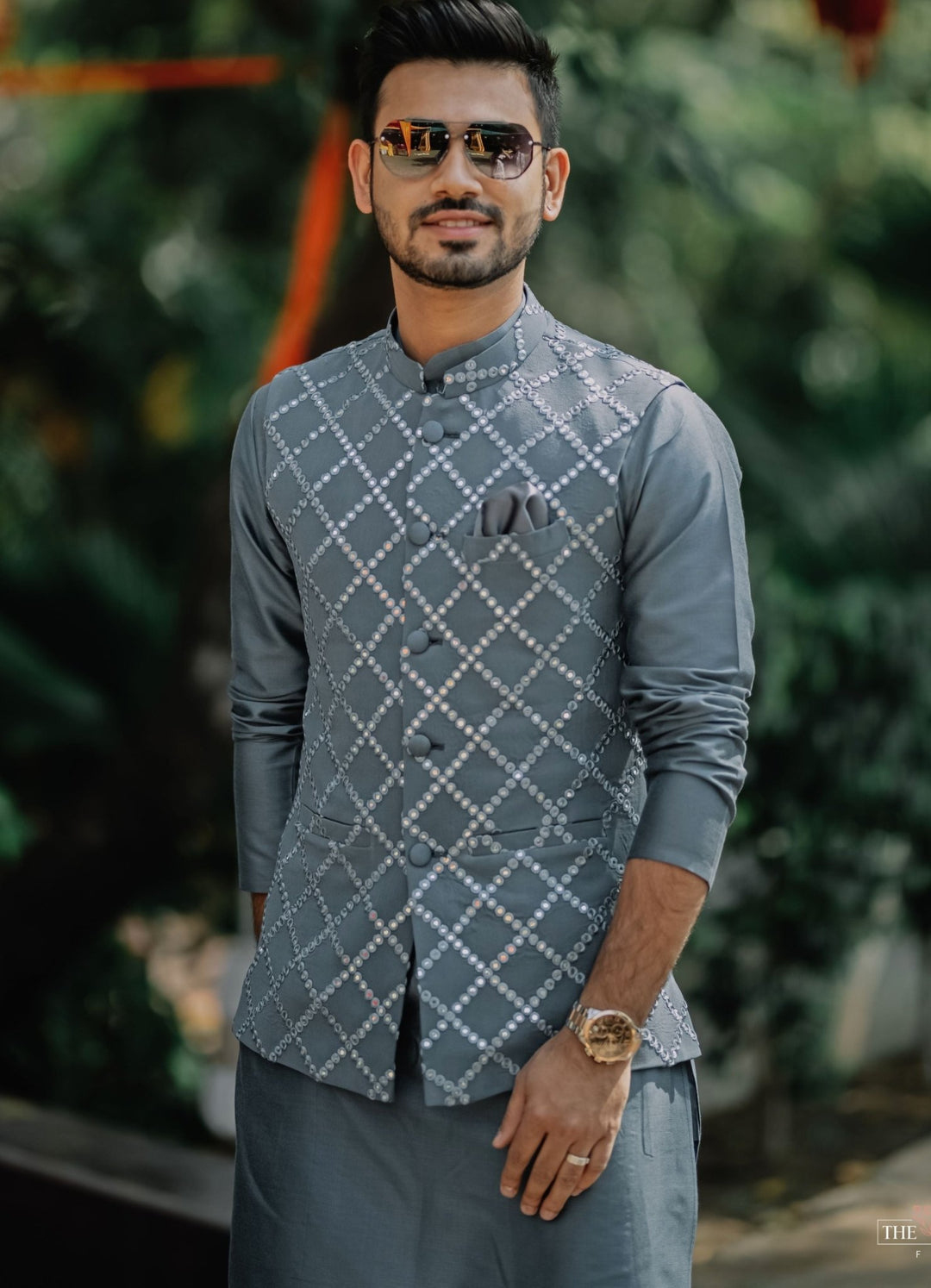Grey Bandi Set Contrast by Parth - Fabilicious Fashion