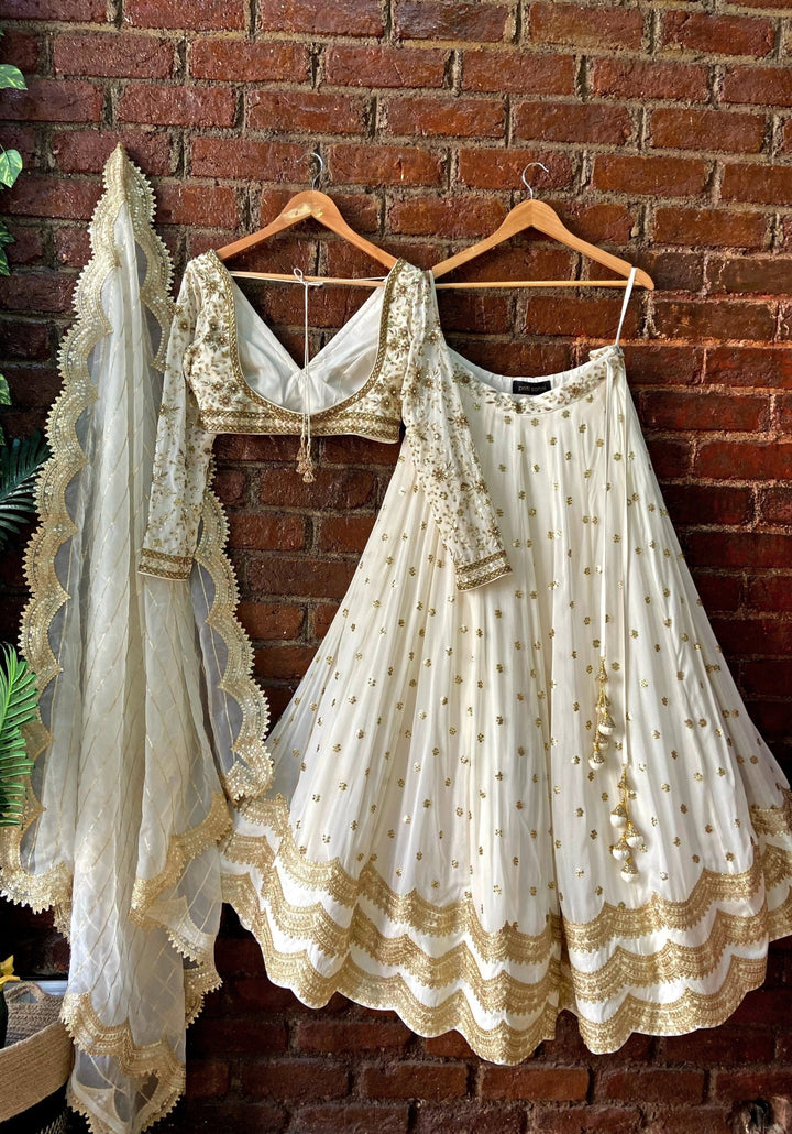 Ivory And Gold Georgette Lehenga Set Priti Sahni - Fabilicious Fashion