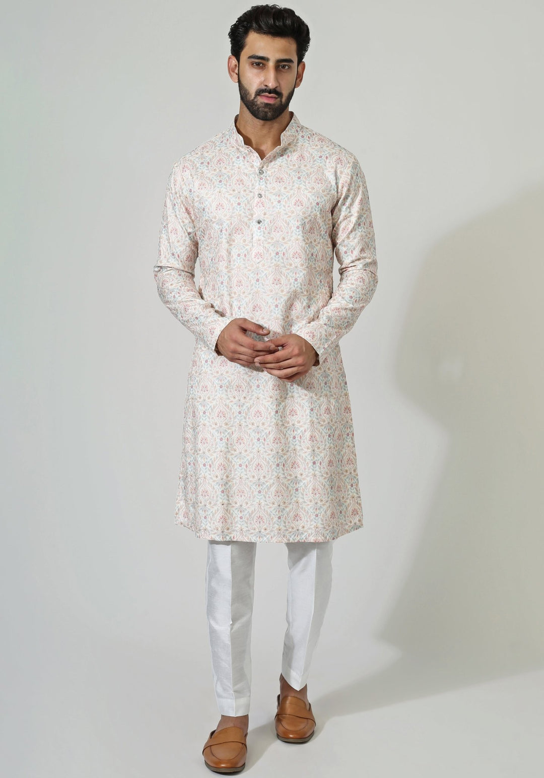 Ivory Embroidered Kurta Set Chatenya Mittal - Fabilicious Fashion